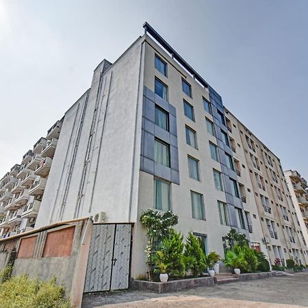Townhouse Classio Suites Shirdi Luaran gambar