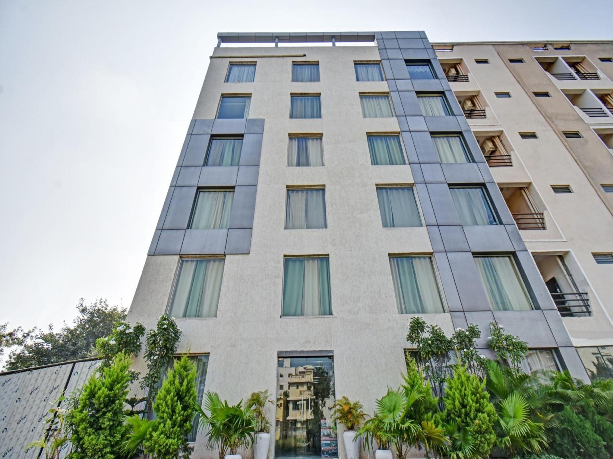 Townhouse Classio Suites Shirdi Luaran gambar